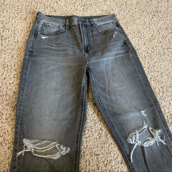 AE High Waisted Mom Jeans - Picture 3 of 6